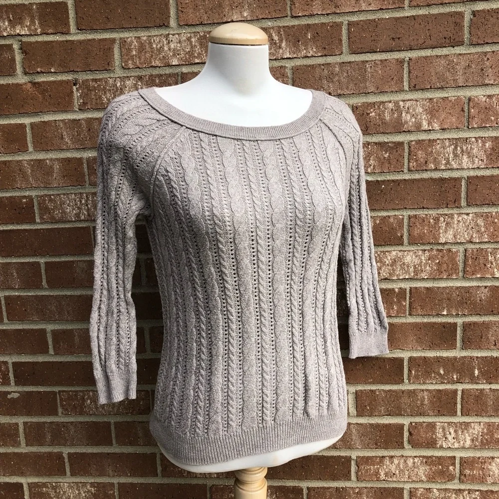 American Eagle Tan Sweater Size Small - Picture 1 of 6